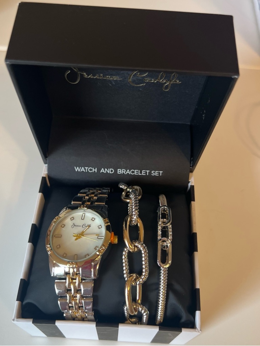 Two-Tone Women's Watch and Bracelet Set in Silver and Gold